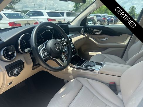 Certified 2022 Mercedes-Benz GLC 300 image 9