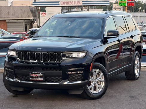 Used 2023 Jeep Grand Cherokee L Limited w/ Luxury Tech Group II AWD/4WD image 9
