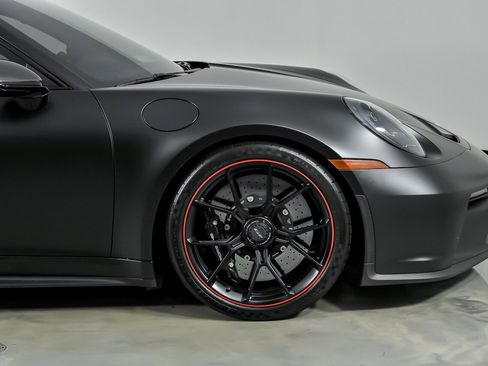 Used 2022 Porsche 911 GT3 RWD image 15