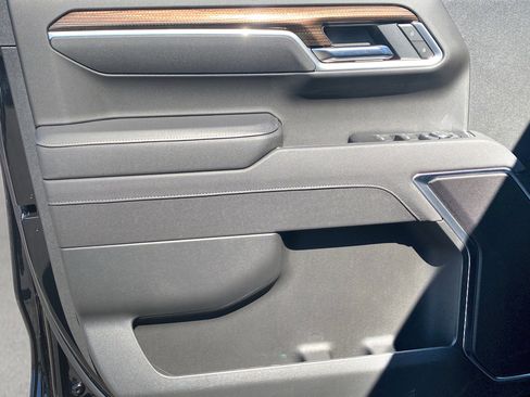 New 2025 Chevrolet Silverado 1500 LT image 15