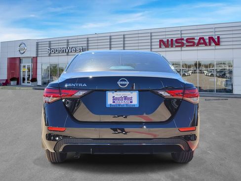 New 2025 Nissan Sentra S image 7