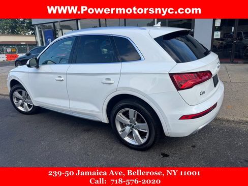 Used 2019 Audi Q5 2.0T Premium Plus w/ Premium Plus Package AWD/4WD image 5