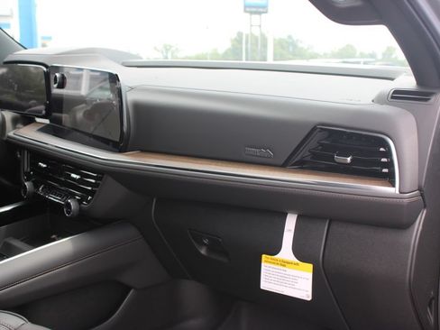 New 2026 Chevrolet Tahoe High Country AWD/4WD image 37