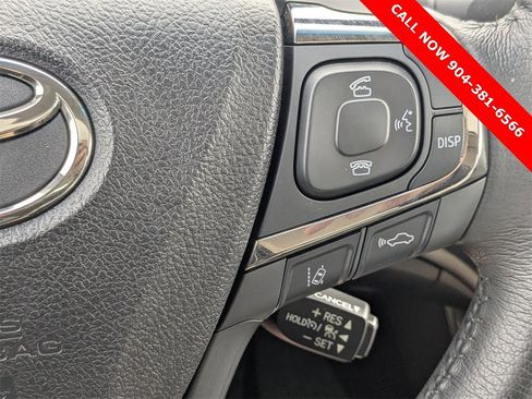 Used 2018 Toyota Avalon XLE Plus image 28