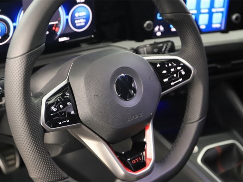 Used 2022 Volkswagen GTI S image 16