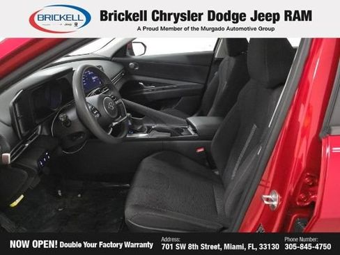 Used 2023 Hyundai Elantra SE FWD image 14