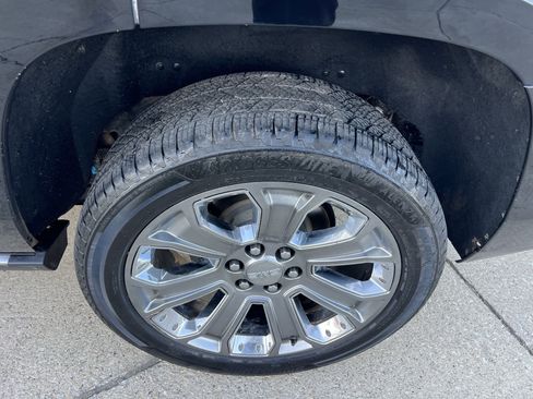 Used 2015 GMC Yukon Denali w/ Touring Package image 10