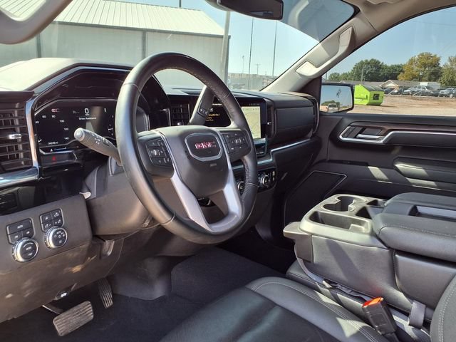 Used 2025 GMC Sierra 1500 SLT AWD/4WD image 11