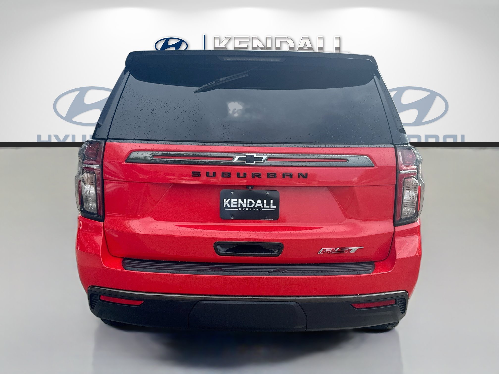 Used 2021 Chevrolet Suburban RST w/ Luxury Package RWD image 5