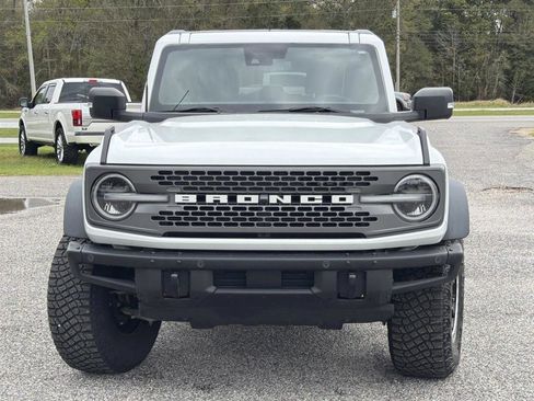 Used 2024 Ford Bronco Badlands image 2
