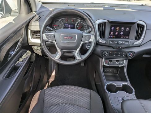 Used 2023 GMC Terrain SLE FWD image 16