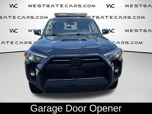Used 2021 Toyota 4Runner Venture w/ Moonroof Package AWD/4WD image 5
