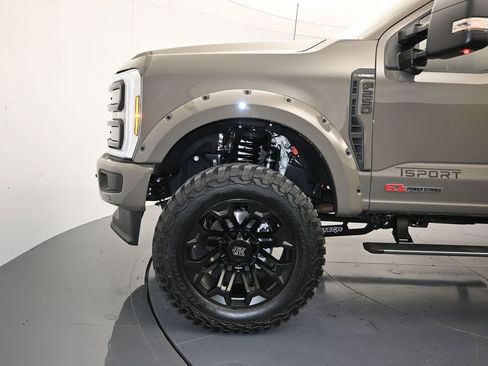 New 2026 Ford F250 Lariat w/ Lariat Ultimate Package AWD/4WD image 9