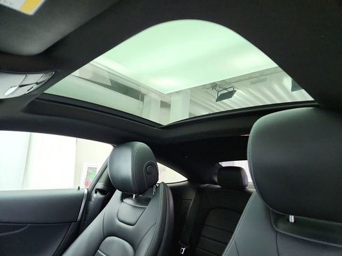 Used 2018 Mercedes-Benz C 300 4MATIC Coupe image 11
