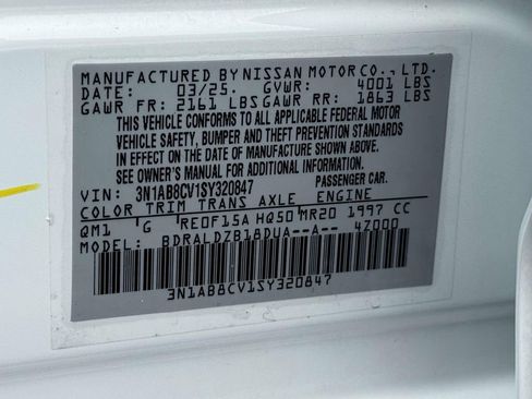 Used 2025 Nissan Sentra SV FWD image 27