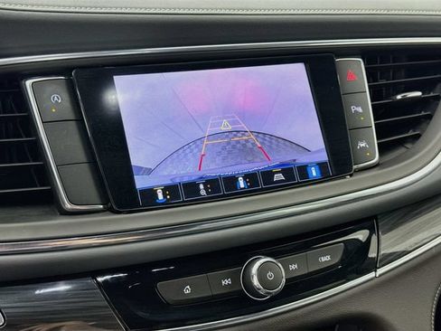 Used 2024 Buick Enclave Essence w/ Technology Package FWD image 13