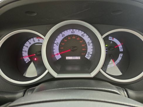 Used 2014 Toyota Tacoma 4x4 Regular Cab image 16