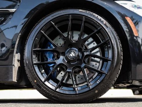 Used 2015 BMW M4 Coupe RWD image 10