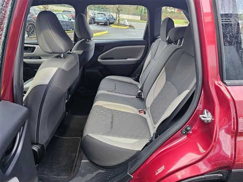 Used 2025 Subaru Forester image 17