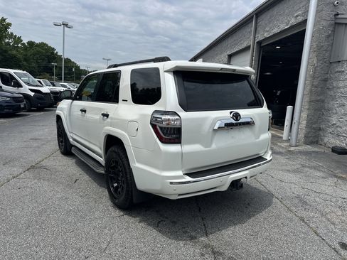 Used 2019 Toyota 4Runner Limited RWD image 7