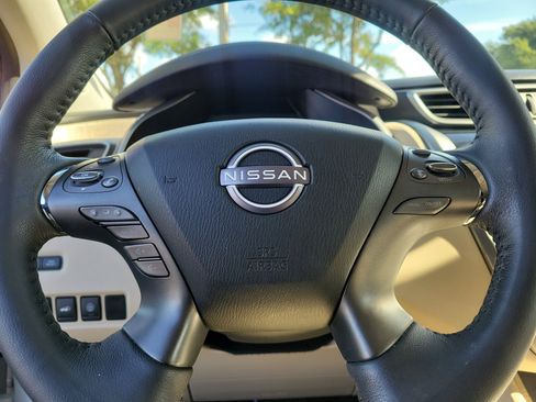 Certified 2024 Nissan Murano SL FWD image 22