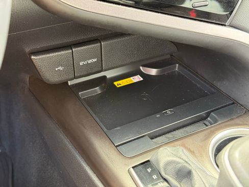 Used 2024 Toyota Camry XLE image 27