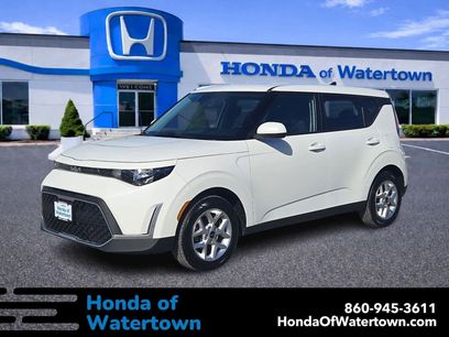 Used 2024 Kia Soul LX w/ Option Group 015