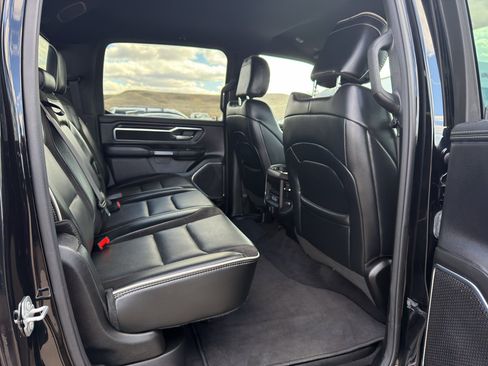 Used 2025 RAM 1500 Laramie AWD/4WD image 39