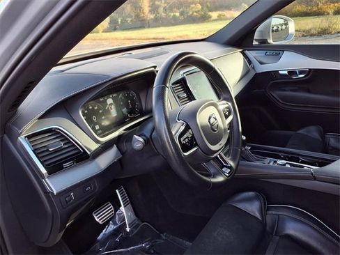 Used 2019 Volvo XC90 T5 R-Design w/ Advanced Package image 44