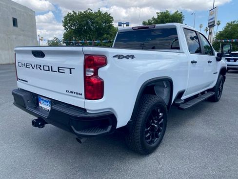 New 2026 Chevrolet Silverado 2500 Custom w/ Custom Value Package AWD/4WD image 10