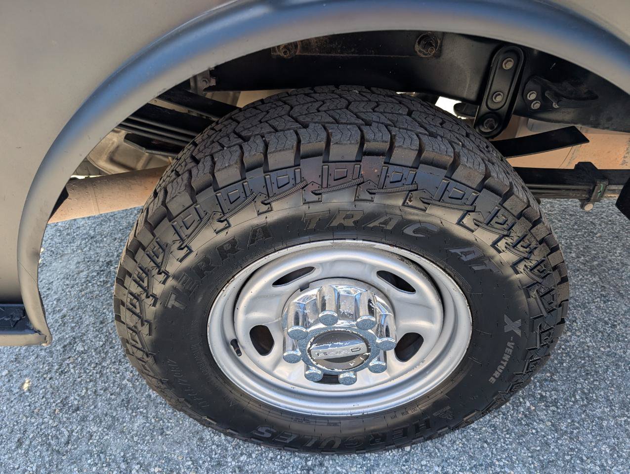 Used 2022 Ford F350 XL w/ Power Equipment Group AWD/4WD image 6
