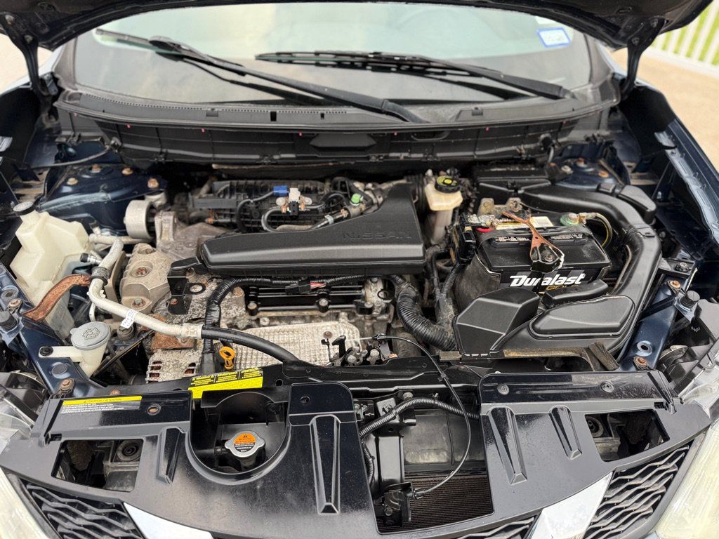 Used 2015 Nissan Rogue SV AWD/4WD image 19