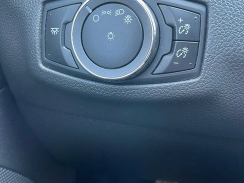 Used 2014 Ford Edge SEL w/ Equipment Group 205A AWD/4WD image 16