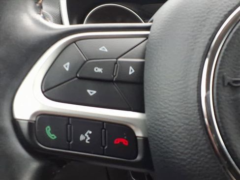 Used 2018 Jeep Compass Latitude w/ Popular Equipment Group image 22