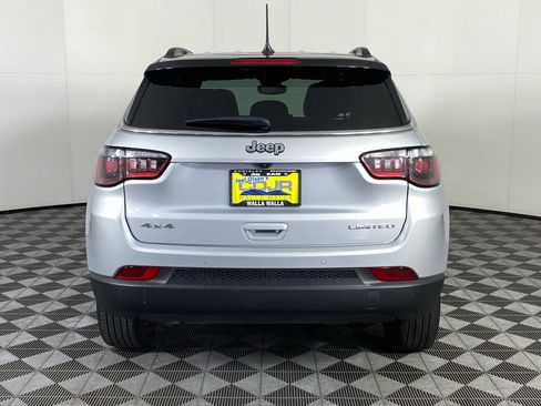 Used 2025 Jeep Compass Limited AWD/4WD image 17