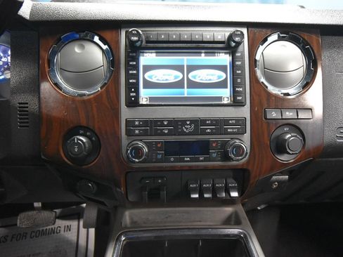 Used 2012 Ford F350 Lariat w/ Lariat Ultimate Pkg image 19