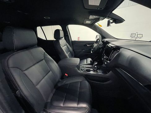 Used 2023 Chevrolet Traverse RS image 29