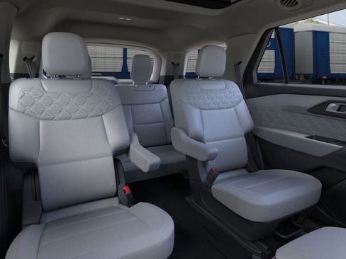 New 2026 Ford Explorer Platinum w/ LUX Leather Package image 14