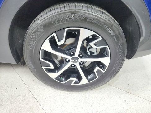 Used 2024 Kia Sportage EX AWD/4WD image 40