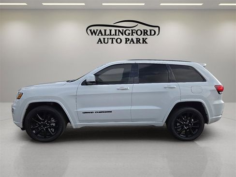 Used 2019 Jeep Grand Cherokee Altitude image 7