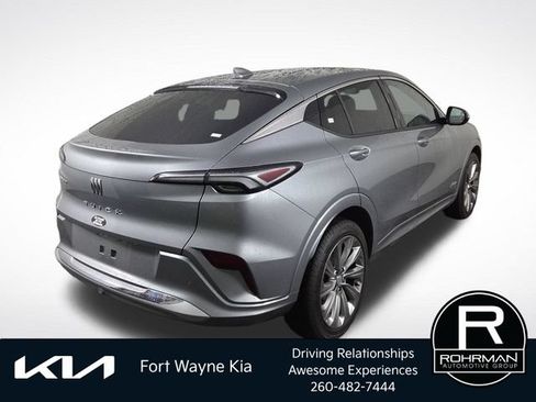 Used 2025 Buick Envista Avenir FWD image 7
