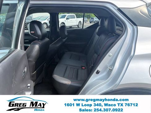 Used 2019 Nissan Kicks SR w/ SR Premium Package FWD image 24