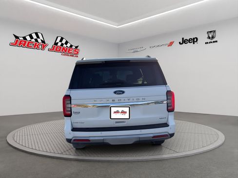 Used 2023 Ford Expedition Max Limited image 8