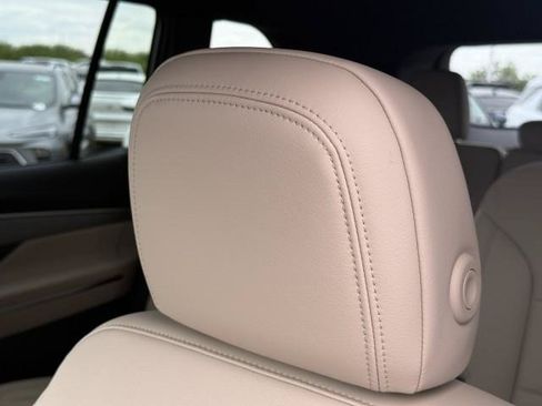 New 2026 Buick Enclave Preferred FWD image 22