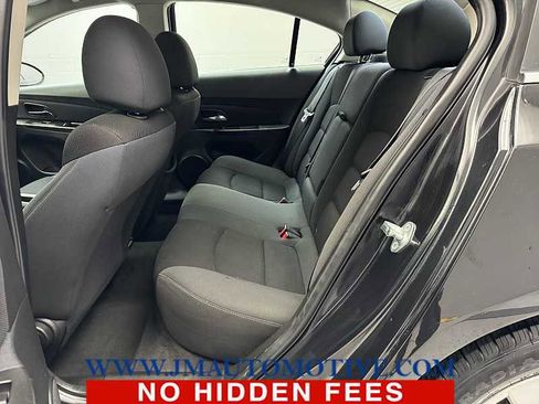 Used 2016 Chevrolet Cruze LT image 14