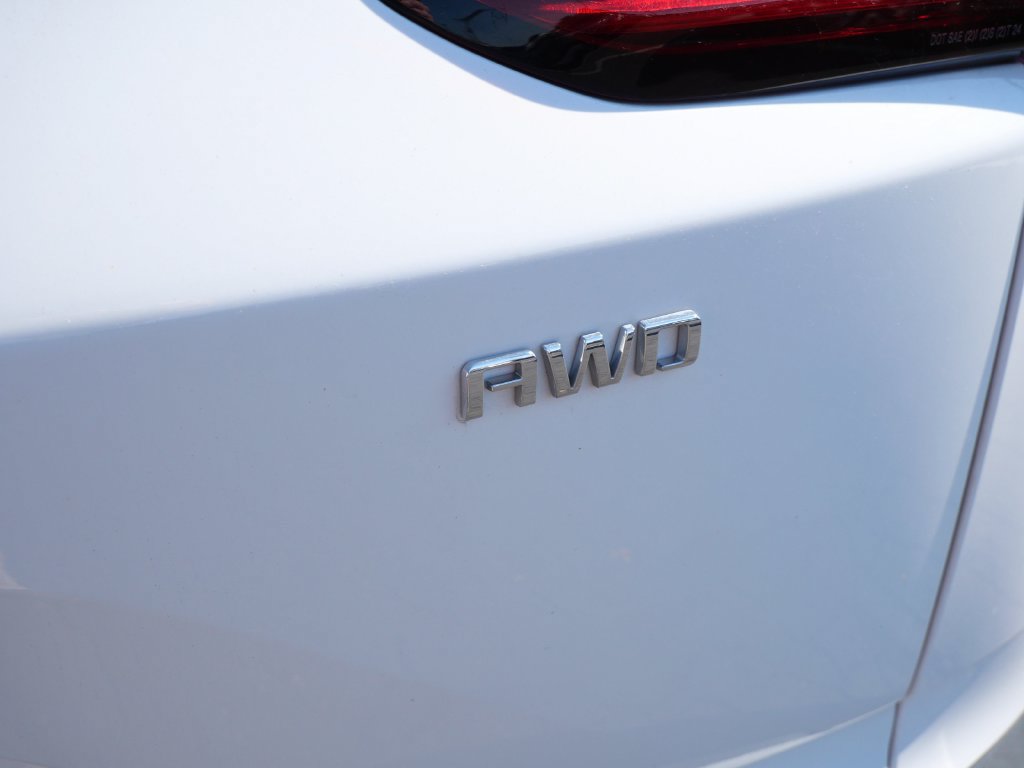 Used 2024 Chevrolet Blazer EV LT AWD/4WD image 10