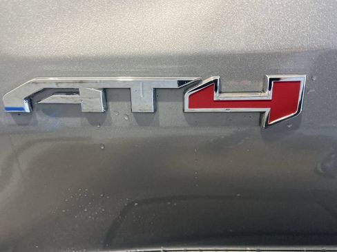 Used 2024 GMC Sierra 1500 AT4 w/ AT4 Premium Package AWD/4WD image 33
