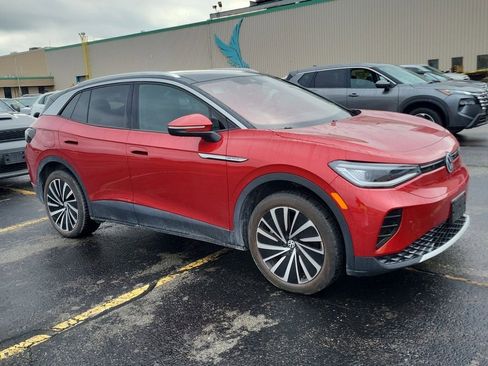 Used 2023 Volkswagen ID.4 Pro S Plus image 3