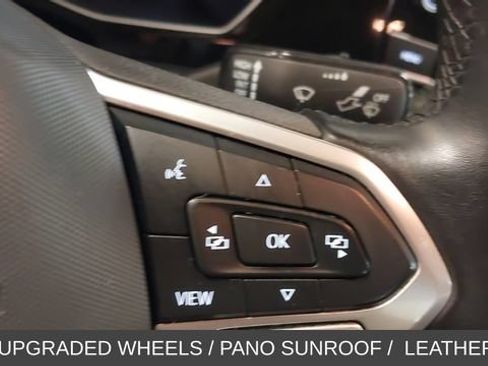 Used 2024 Volkswagen Jetta SE w/ Panoramic Sunroof Package FWD image 23