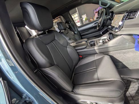 New 2026 Jeep Grand Wagoneer Limited image 31